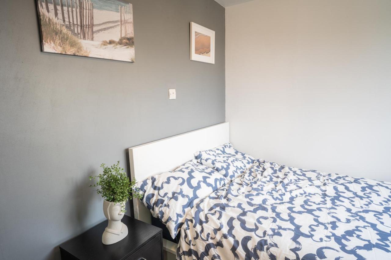 Olympic Apartment - Stratford ลอนดอน ภายนอก รูปภาพ
